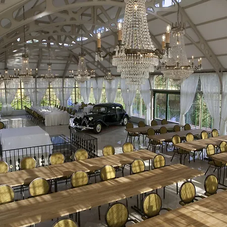 Hirvihaaran Kartano 3* Хирвихаара