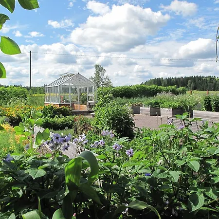 Hotel Hirvihaaran Kartano