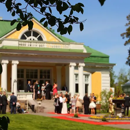 Hirvihaaran Kartano