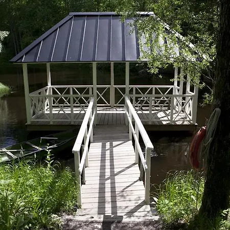 Hirvihaaran Kartano Hirvihaara