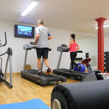 Hotel Hirvihaaran Kartano