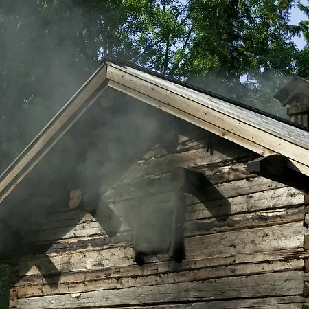 Hotel Hirvihaaran Kartano