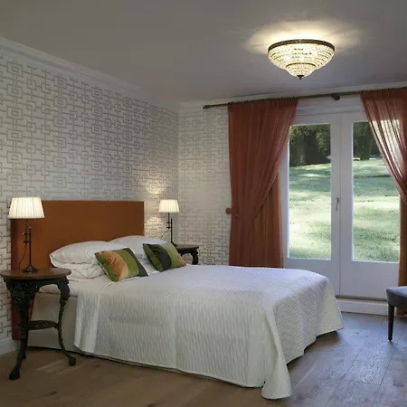 Hirvihaaran Kartano 3* Hirvihaara